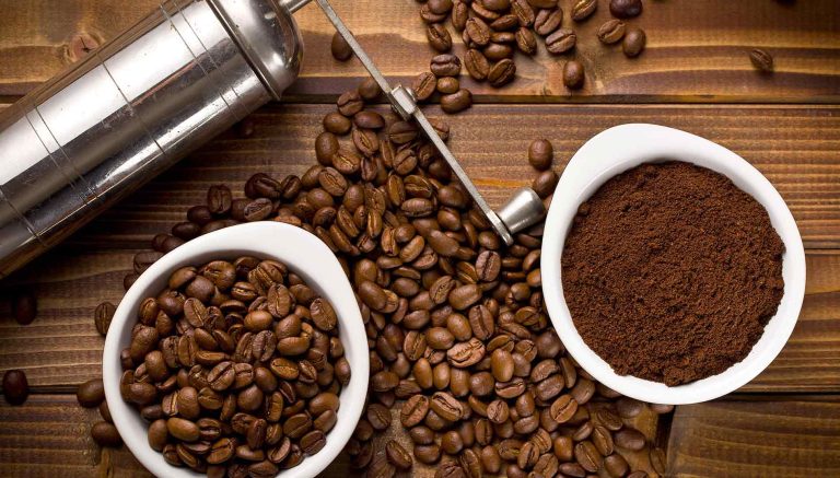 How To Grind Coffee Beans Properly